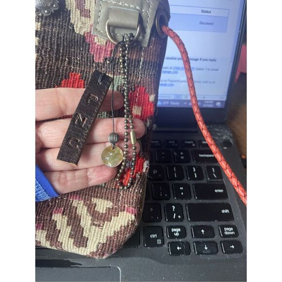 Vintage wool klum leather pocket backing trim woven strap.  New with tag
Cutest - Picture 6 of 6